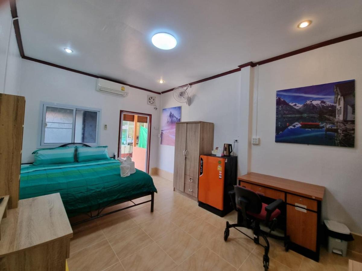 Baan Sabaijai Resort That Phanom Екстериор снимка