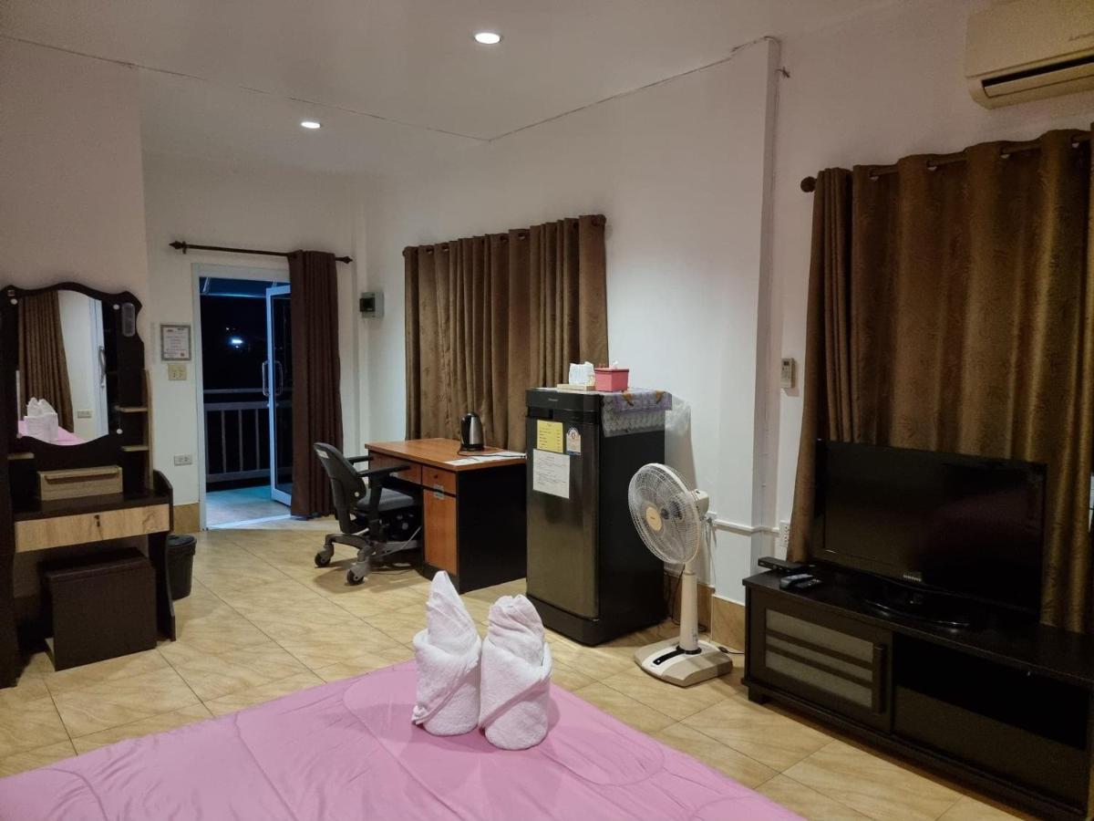 Baan Sabaijai Resort That Phanom Екстериор снимка
