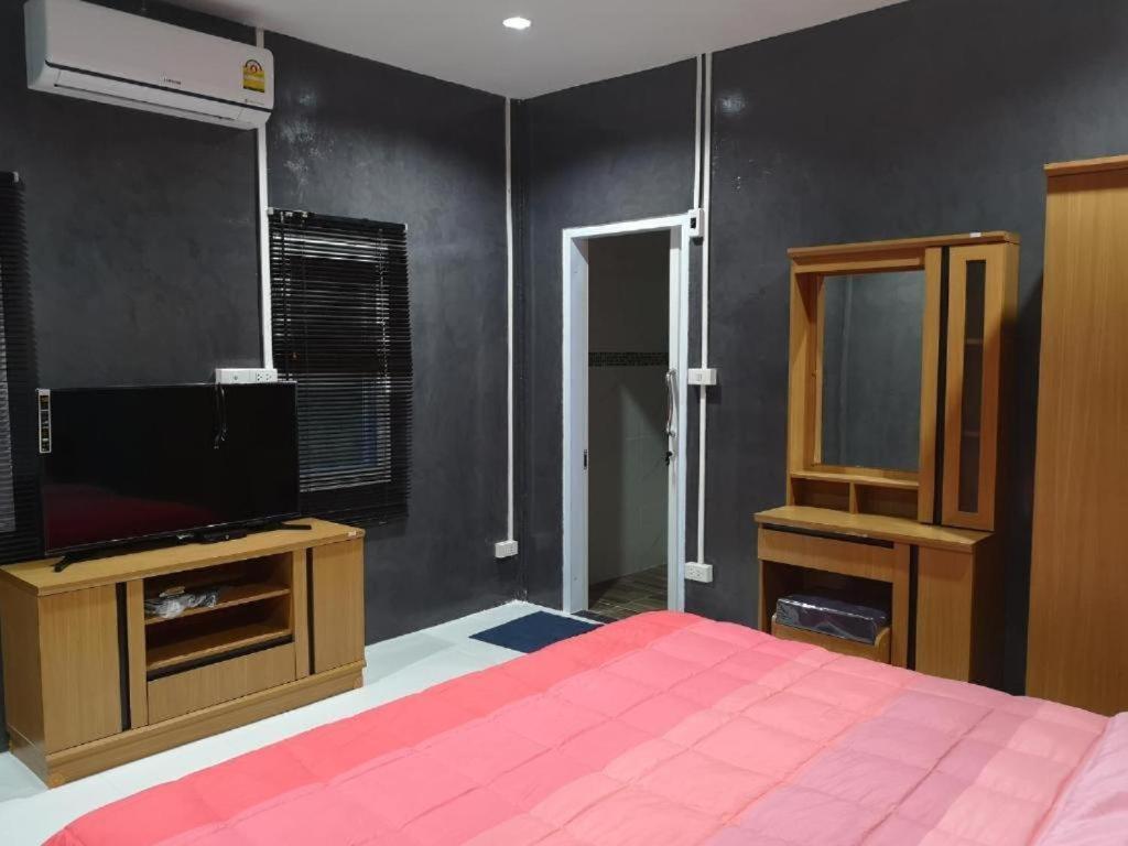 Baan Sabaijai Resort That Phanom Екстериор снимка