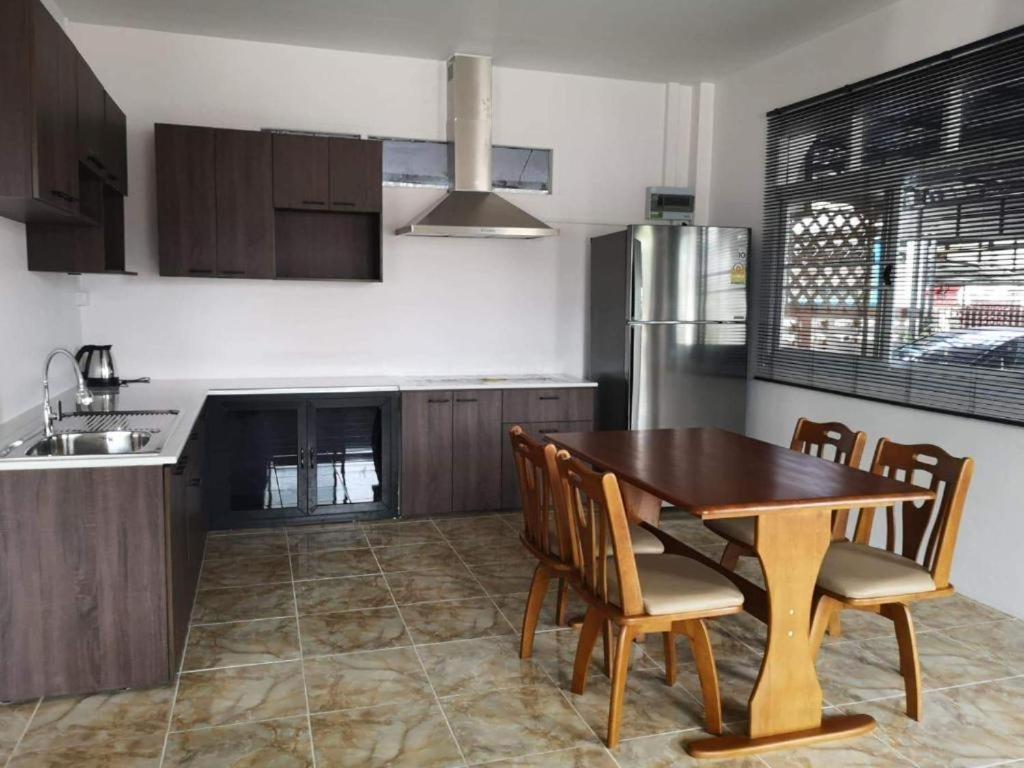Baan Sabaijai Resort That Phanom Екстериор снимка